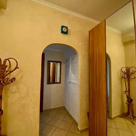 Fiello Flat #1 Rome