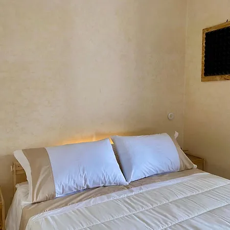 Fiello Flat #1 * Ρώμη